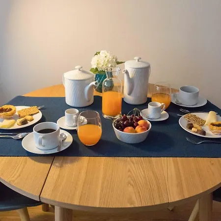 Charm In C - Center *